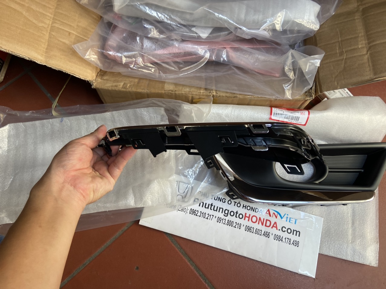 Ốp đèn gầm xe Honda CRV 2018-2020